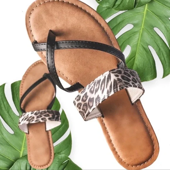 New Animal Print Strappy Comfort Summer Womens Cute Trendy Beach Day Sandals - Picture 2 of 4